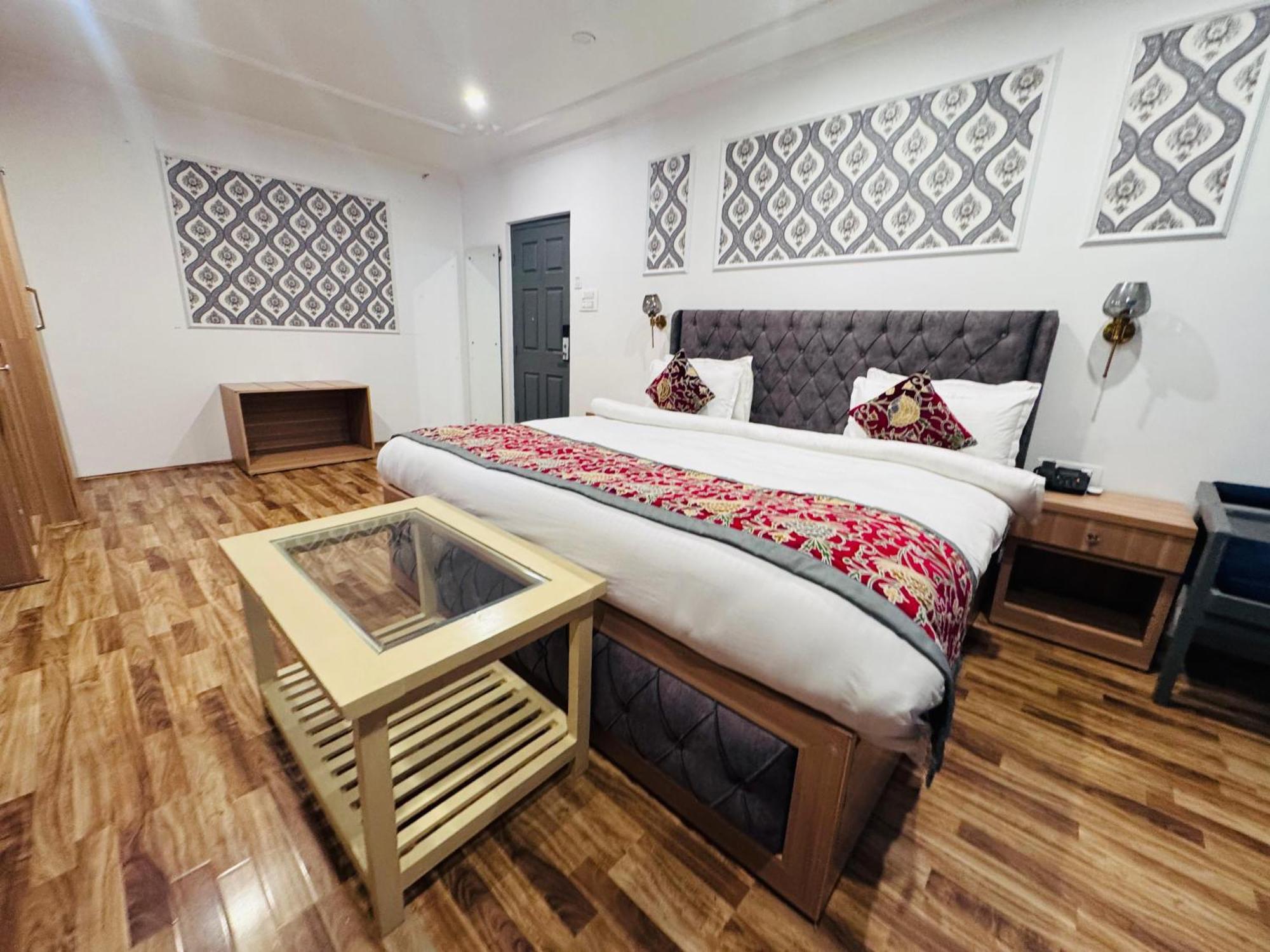 De Elaaf The Luxury Stay Srīnagar Kültér fotó