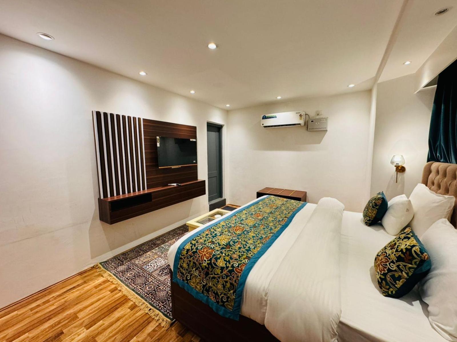 De Elaaf The Luxury Stay Srīnagar Kültér fotó