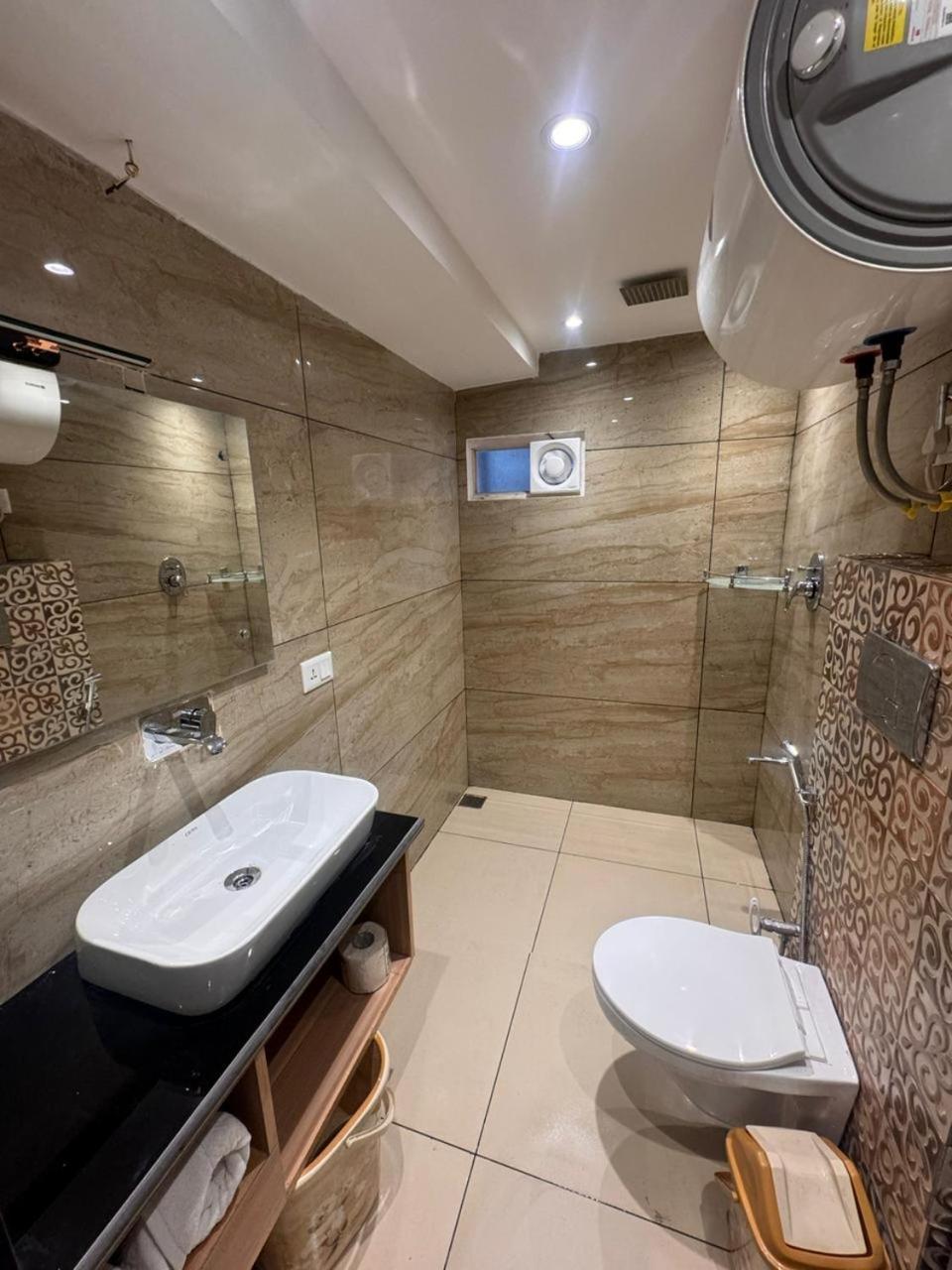 De Elaaf The Luxury Stay Srīnagar Kültér fotó