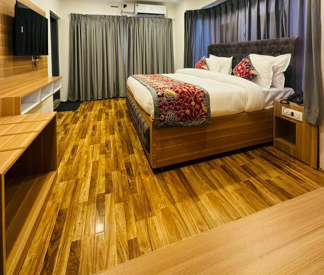 De Elaaf The Luxury Stay Srīnagar Kültér fotó
