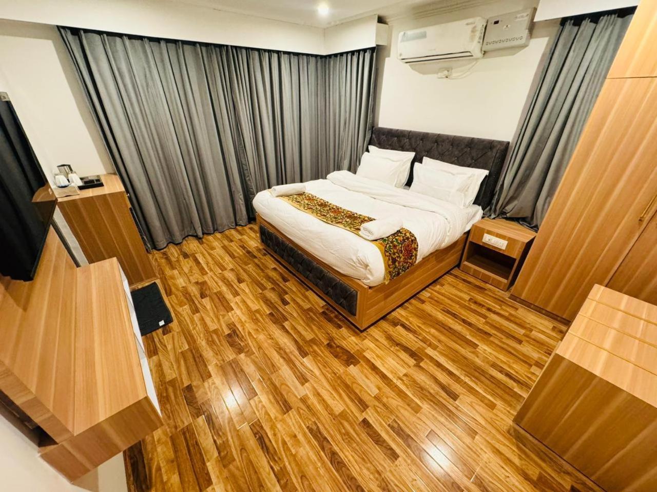 De Elaaf The Luxury Stay Srīnagar Kültér fotó