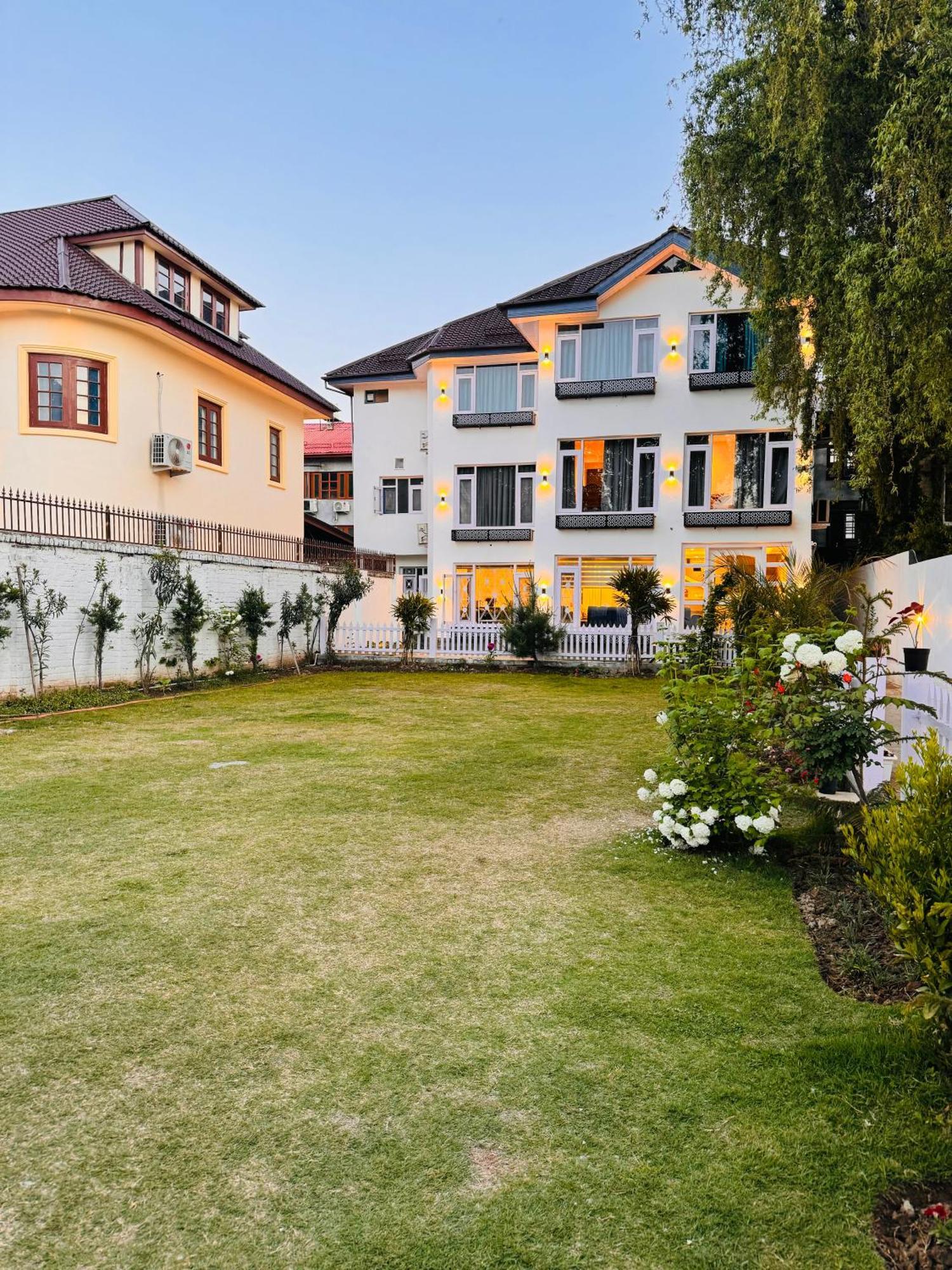 De Elaaf The Luxury Stay Srīnagar Kültér fotó